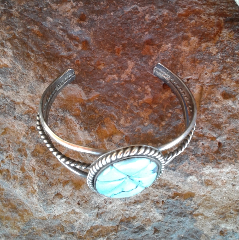 Sterling Silver Vintage TURQUOISE Cuff Bracelet - Picture 6 of 15